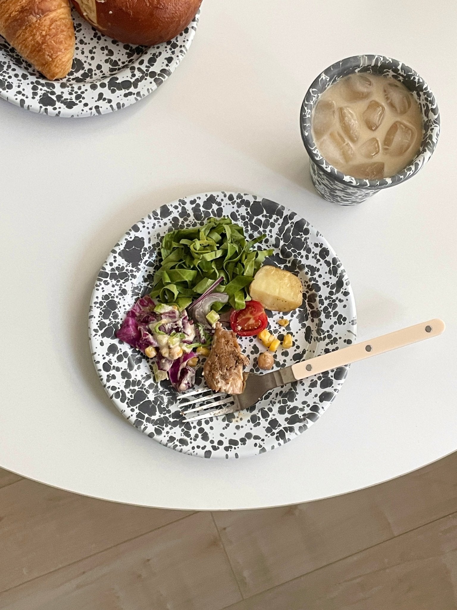 BR - 5675 - crowcanyon - crowcanyon プレート|FLAT SALAD PLATE