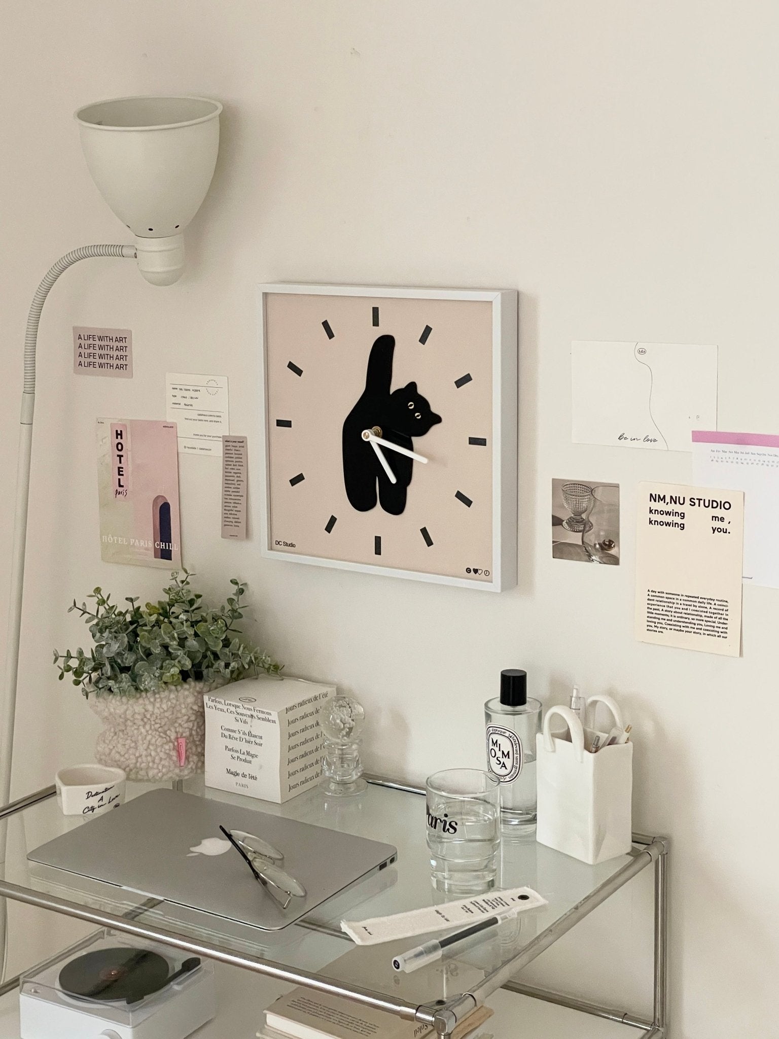 AL-4379-Little Rooms select-mono 壁掛け時計｜cat