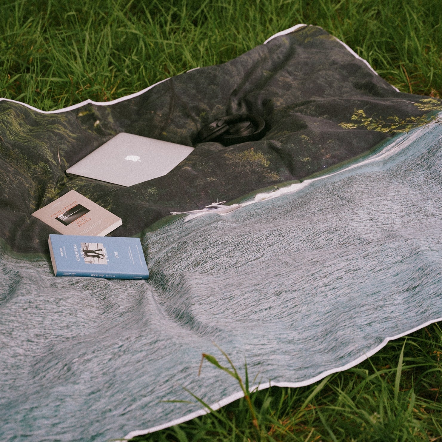 BR-5577-sleeptight.object-sleeptight.object ピクニックマット｜forest lake picnic mat