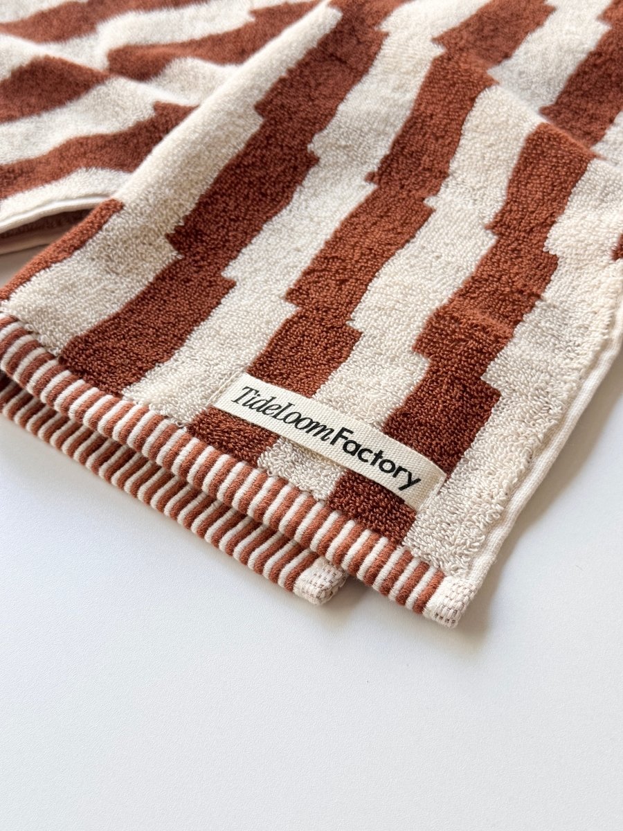 SE - 8911 - Tide Loom Factory - 100% Cotton Towel | Sand Beige / Sand Ripple Check Set