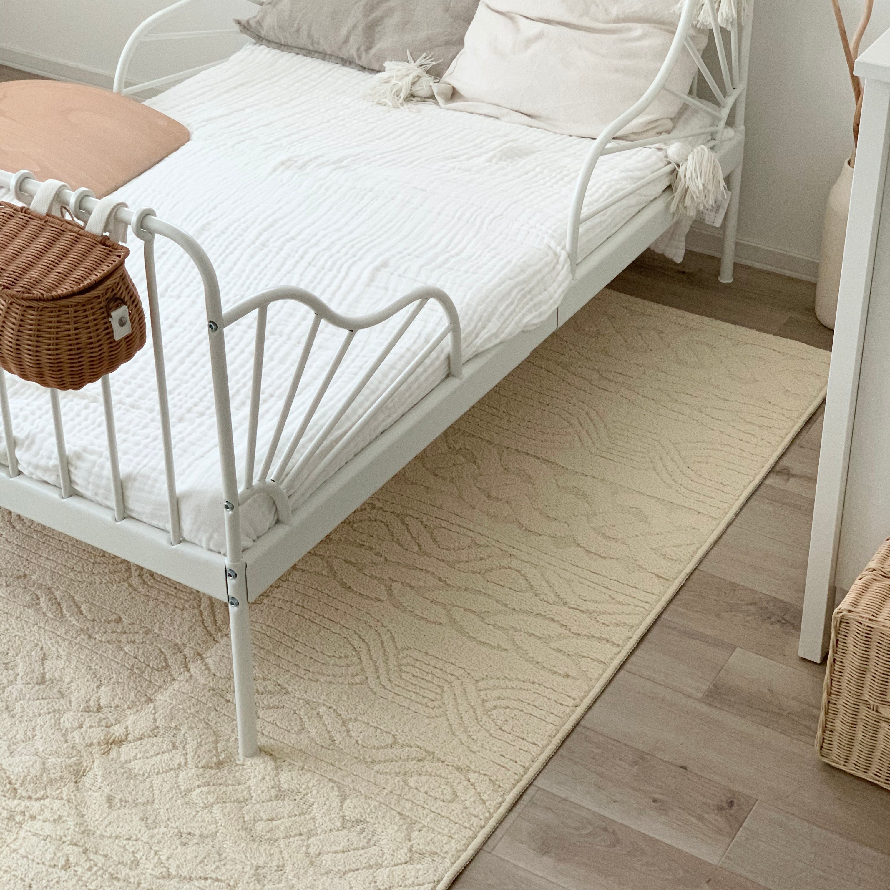BR-2541-Little Rooms select-洗えるデザインラグ knit tuft rug