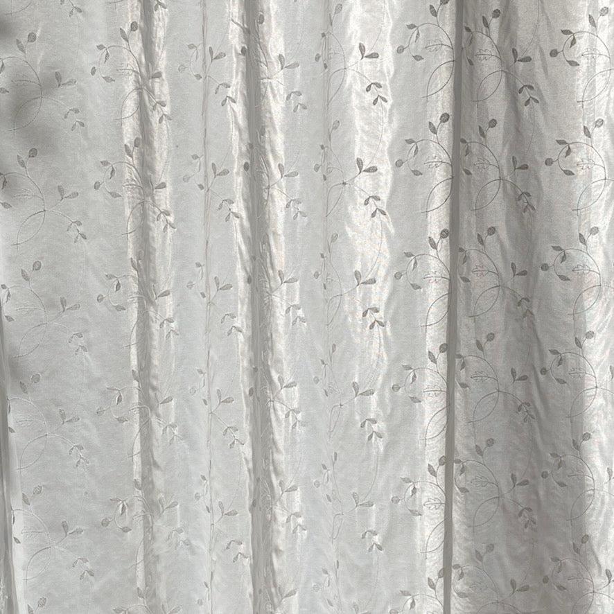 BR-1865-Little Rooms select-刺繍入り遮像レースカーテン リーフ 1枚