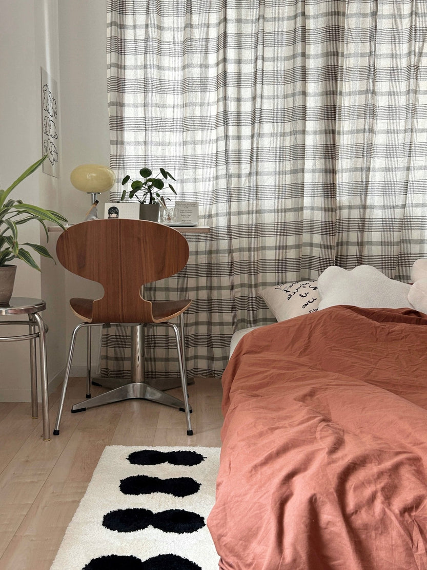 AL-3253-Little Rooms select-モノトーンベッドサイドラグ