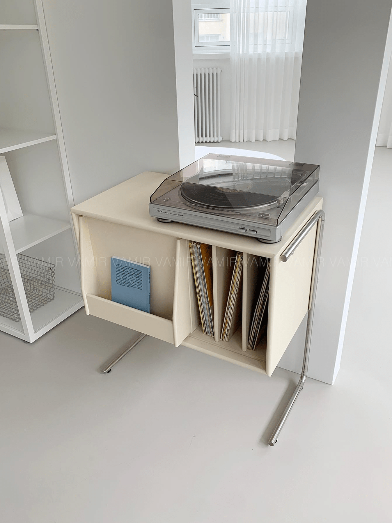 BR-4813-vamir-vamir マガジンラック｜butter stainless magazinerack side table