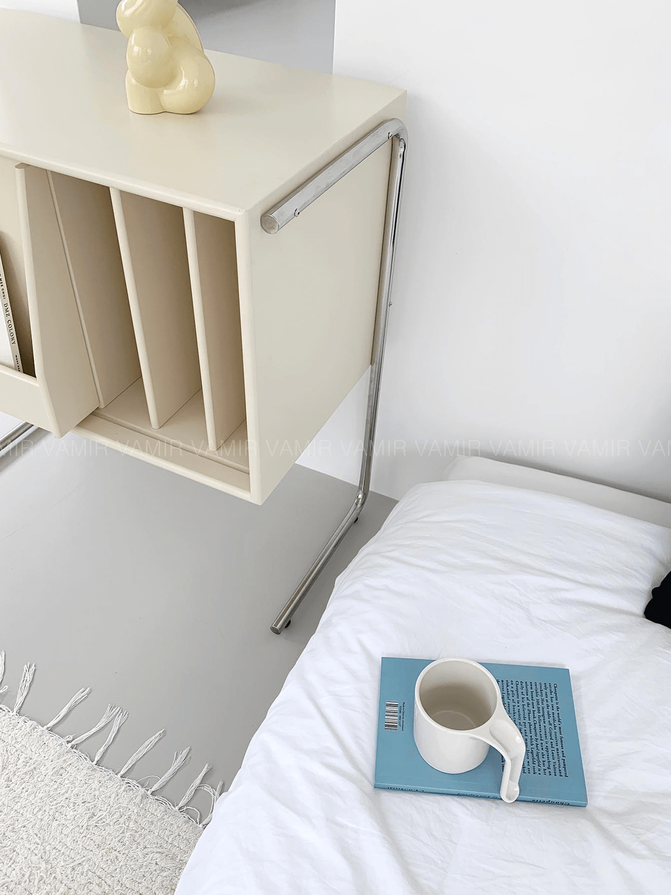 BR-4813-vamir-vamir マガジンラック｜butter stainless magazinerack side table